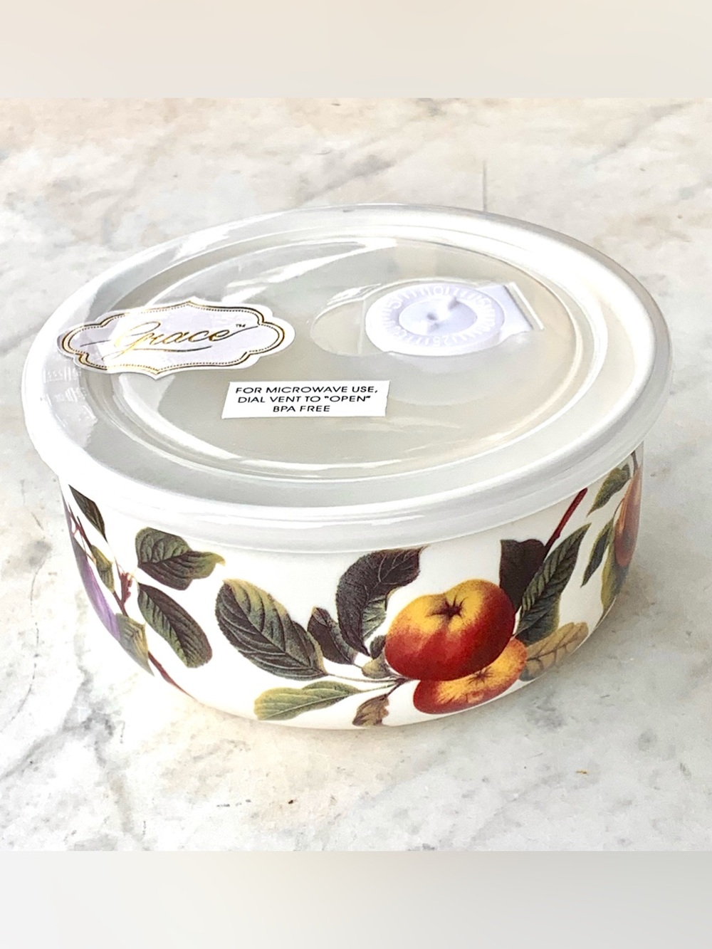 GRACE’S TEAWARE HARVEST CONTAINER BOWL NEW 16 OZ  FRUIT GREEN 5 IN PORCELAIN